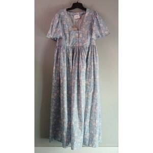 Selkie Women's Size Medium The Laundry Line Dress Floral Short Sleeve Button NWT